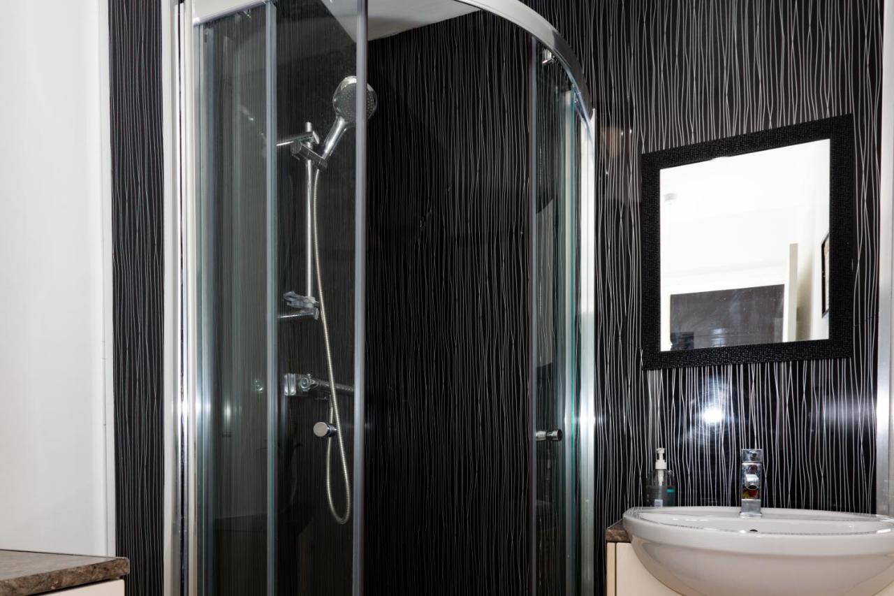 Alexander Apartments Gateshead 2 Bagian luar foto